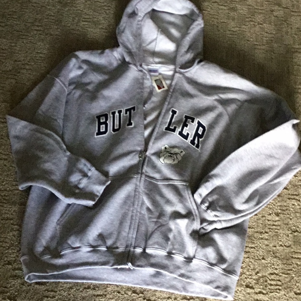 Gildan Butler Zip up hoodie size XL